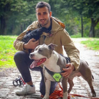 Bryan Meguira Bryan Meguira - Équipe Animal University - Vivre et travailler dans le respect de l’animal