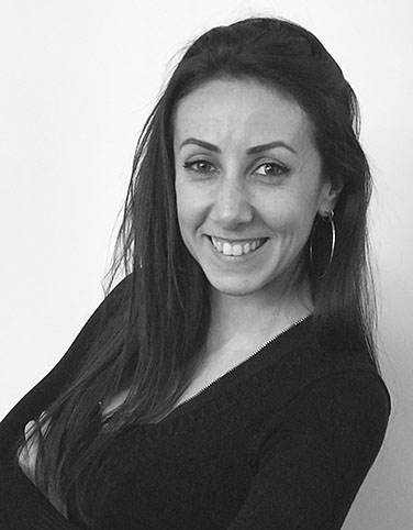 Animal University - Formatrice Sandie Decortiat, Intervenante en comportement félin, directrice Éduchateur France, ASV diplômée